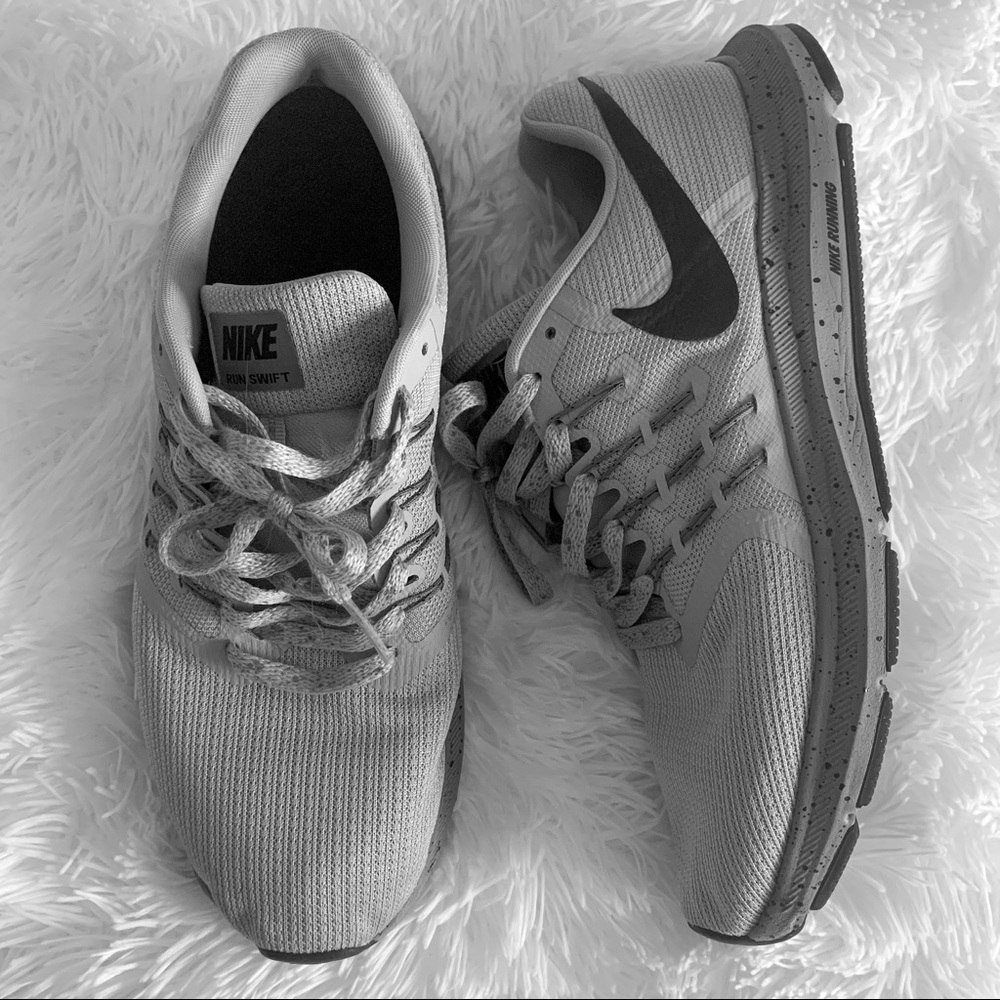 NIKE Run Swift